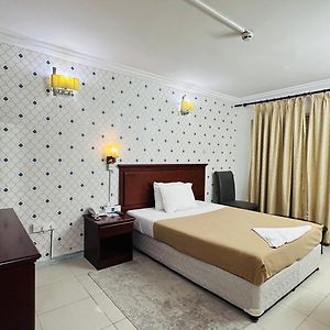 Standard Room with 1 Single Bed